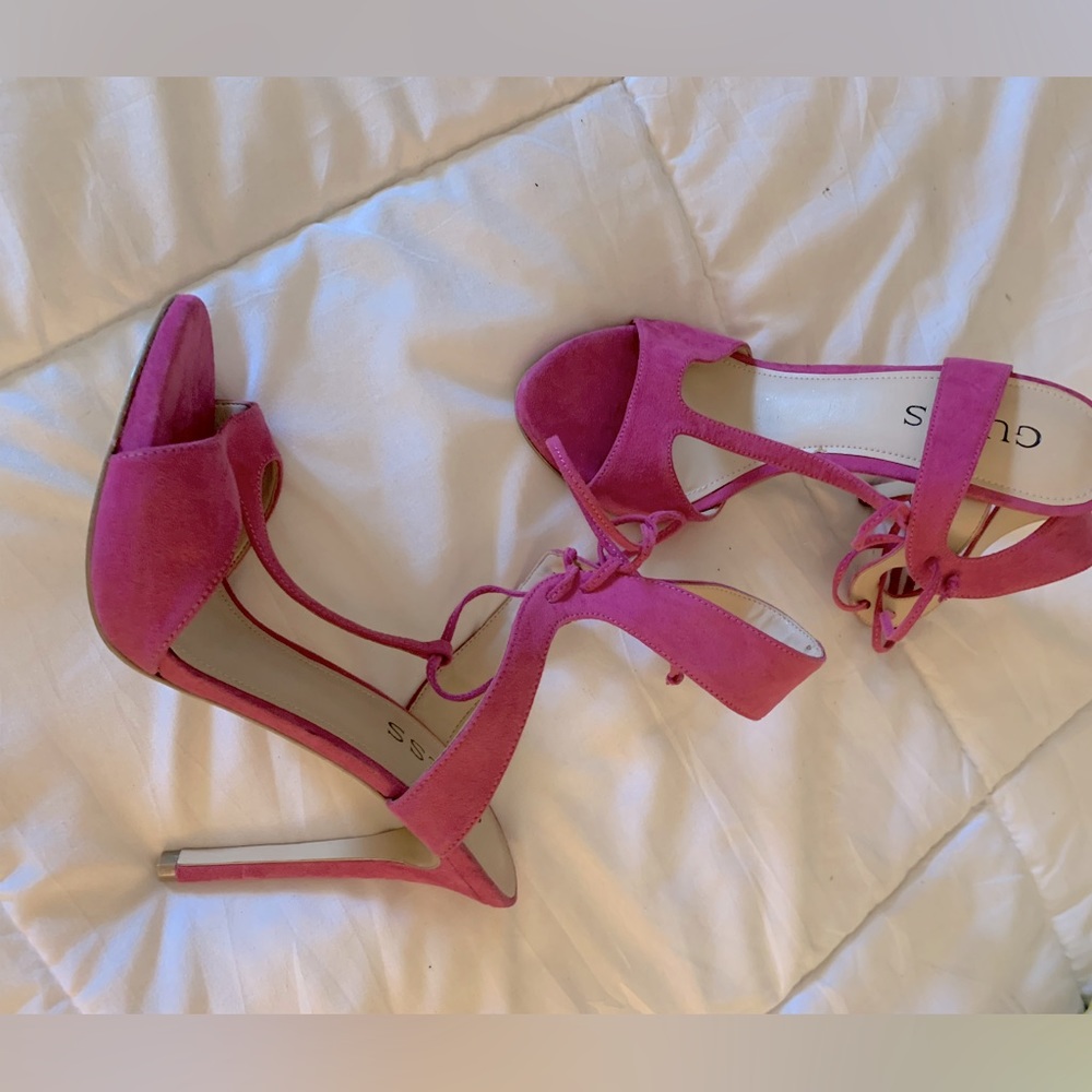Sandal